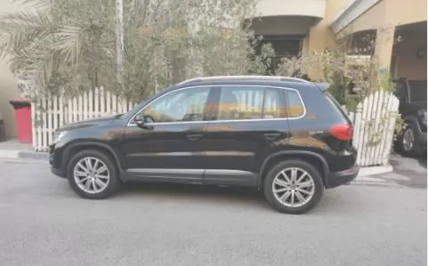 Used Volkswagen Tiguan Crossover For Sale in Doha #13451 - 1  image 