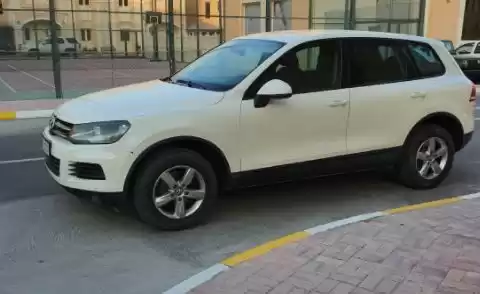 Used Volkswagen Touareg For Sale in Doha #13460 - 1  image 