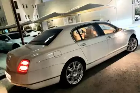Использовал Bentley Continental GTC Продается в Доха #13483 - 1  image 