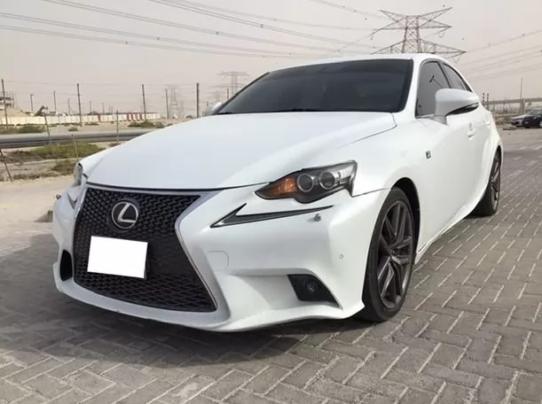 用过的 Lexus IS 300 出售 在 迪拜 #13537 - 1  image 
