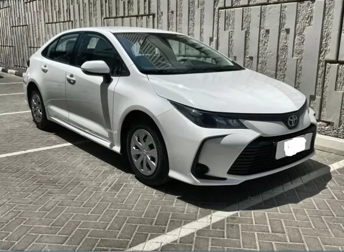 Gebraucht Toyota Corolla Zu verkaufen in Dubai #13557 - 1  image 
