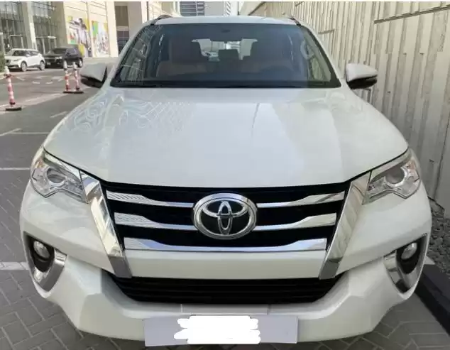 مستعملة Toyota Unspecified للبيع في دبي #13582 - 1  صورة 