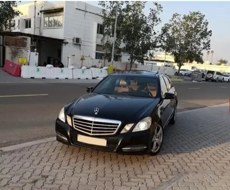 استفاده شده Mercedes-Benz 300 برای فروش که در دبی #13657 - 1  image 