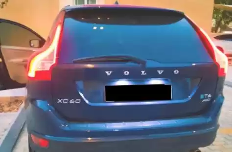 用过的 Volvo XC60 出售 在 萨德 , 多哈 #13685 - 1  image 