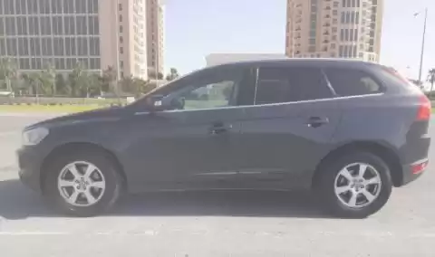 Использовал Volvo XC60 Продается в Аль-Садд , Доха #13700 - 1  image 