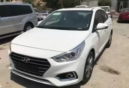 Brandneu Hyundai Accent Zu vermieten in Al Sadd , Doha #13736 - 1  image 