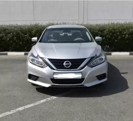 Used Nissan Altima For Sale in Dubai #13753 - 1  image 