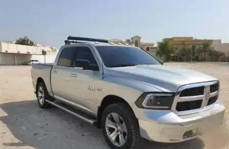 Gebraucht Dodge Ram Zu verkaufen in Al Sadd , Doha #13832 - 1  image 