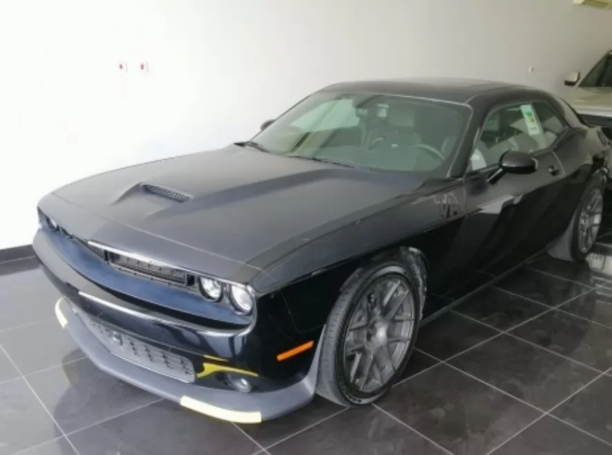 Used Dodge Challenger For Sale in Old-Airport , Doha-Qatar #13853 - 1  image 