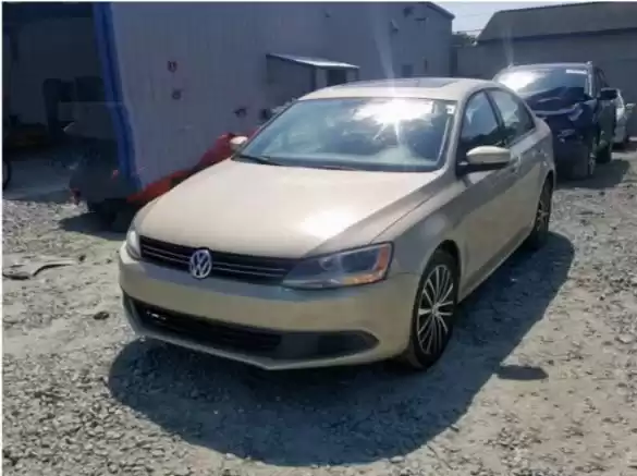 Использовал Volkswagen Jetta Продается в Дубай #13934 - 1  image 