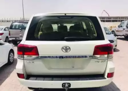 Used Toyota Land Cruiser For Sale in Doha #13947 - 1  image 