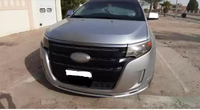 Gebraucht Ford Unspecified Zu verkaufen in Dubai #13984 - 1  image 