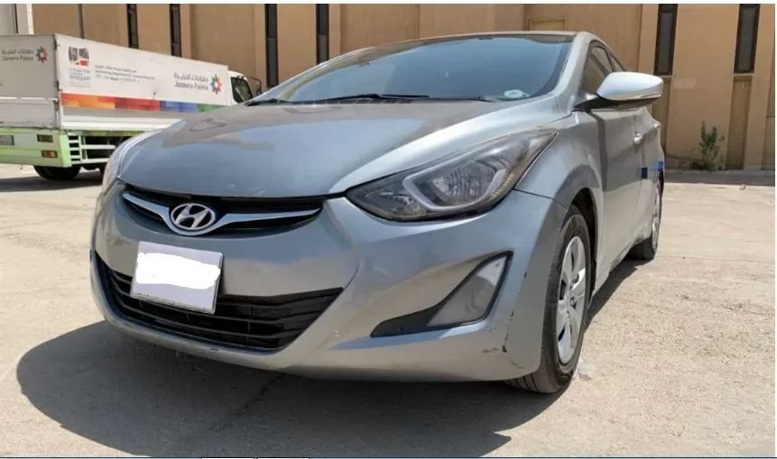 Utilisé Hyundai Elantra À vendre au Dubai #14042 - 1  image 