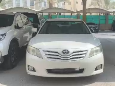 Gebraucht Toyota Camry Zu verkaufen in Al Sadd , Doha #14077 - 1  image 