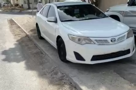 مستعملة Toyota Camry للبيع في الدوحة #14078 - 1  صورة 