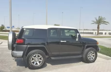 مستعملة Toyota FJ Cruiser للبيع في الدوحة #14131 - 1  صورة 