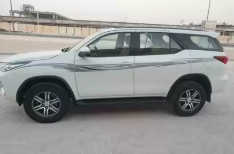 Utilisé Toyota Unspecified À vendre au Doha #14161 - 1  image 