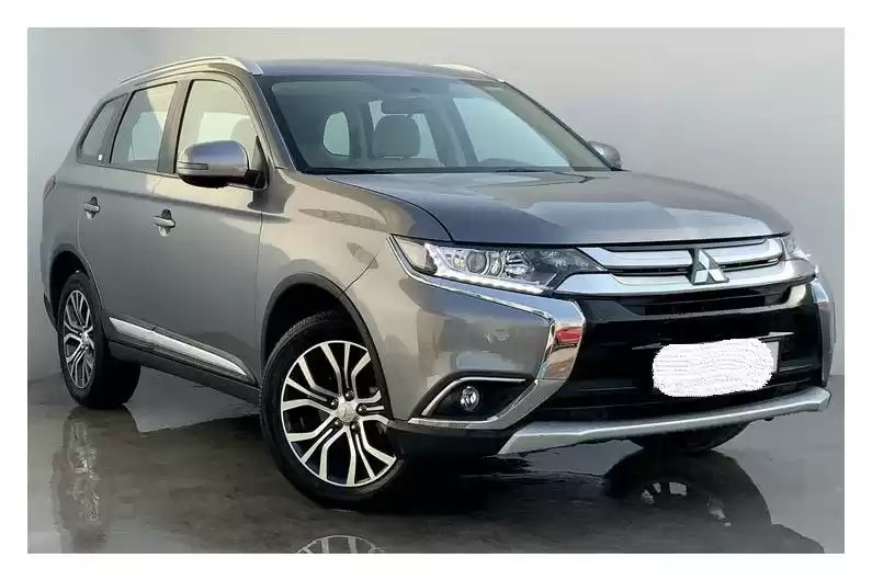 Used Mitsubishi Unspecified For Sale in Dubai #14195 - 1  image 