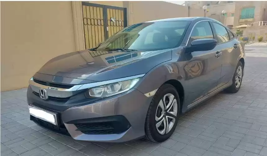 Kullanılmış Honda Civic Satılık içinde Dubai #14266 - 1  image 