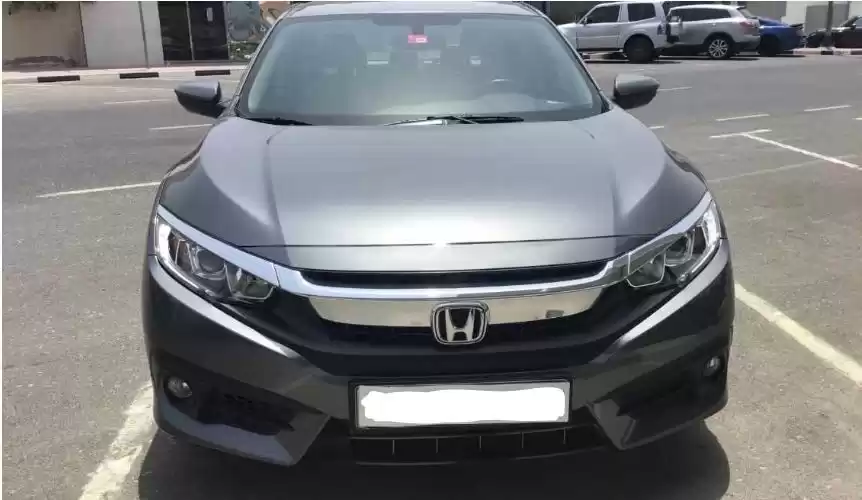 Kullanılmış Honda Civic Satılık içinde Dubai #14275 - 1  image 