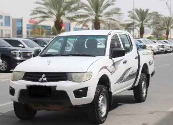 مستعملة Mitsubishi L200 للبيع في الدوحة #14291 - 1  صورة 