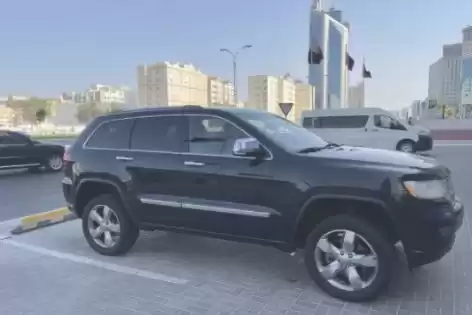 Used Jeep Cherokee For Sale in Al Sadd , Doha #14417 - 1  image 
