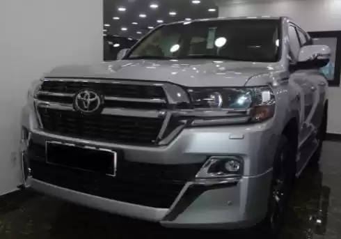 جديدة Toyota Land Cruiser للبيع في الدوحة #14553 - 1  صورة 