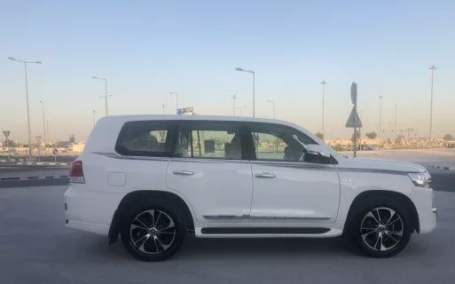 Used Toyota Land Cruiser For Sale in Doha #14712 - 1  image 