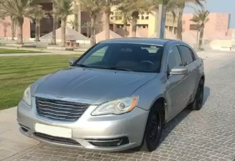 Kullanılmış Chrysler Unspecified Satılık içinde Al Sadd , Doha #14713 - 1  image 