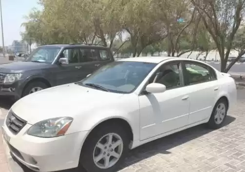 Gebraucht Nissan Altima Zu verkaufen in Al Sadd , Doha #14820 - 1  image 