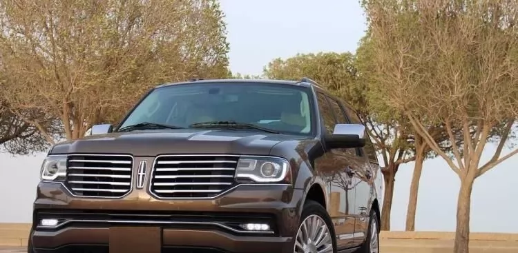 Used Lincoln Navigator For Sale in Kuwait #14951 - 1  image 
