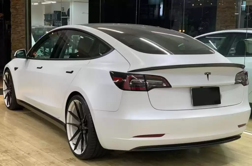 用过的 Tesla MODEL 3 出售 在 迪拜 #14966 - 1  image 