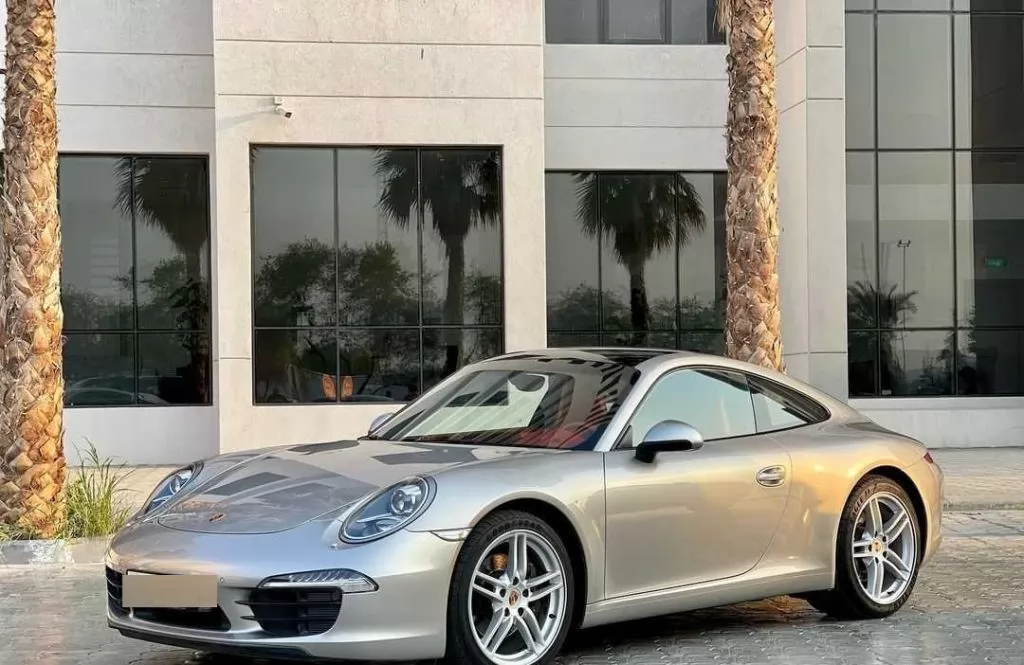 مستعملة Porsche Unspecified للبيع في الكويت #14992 - 1  صورة 