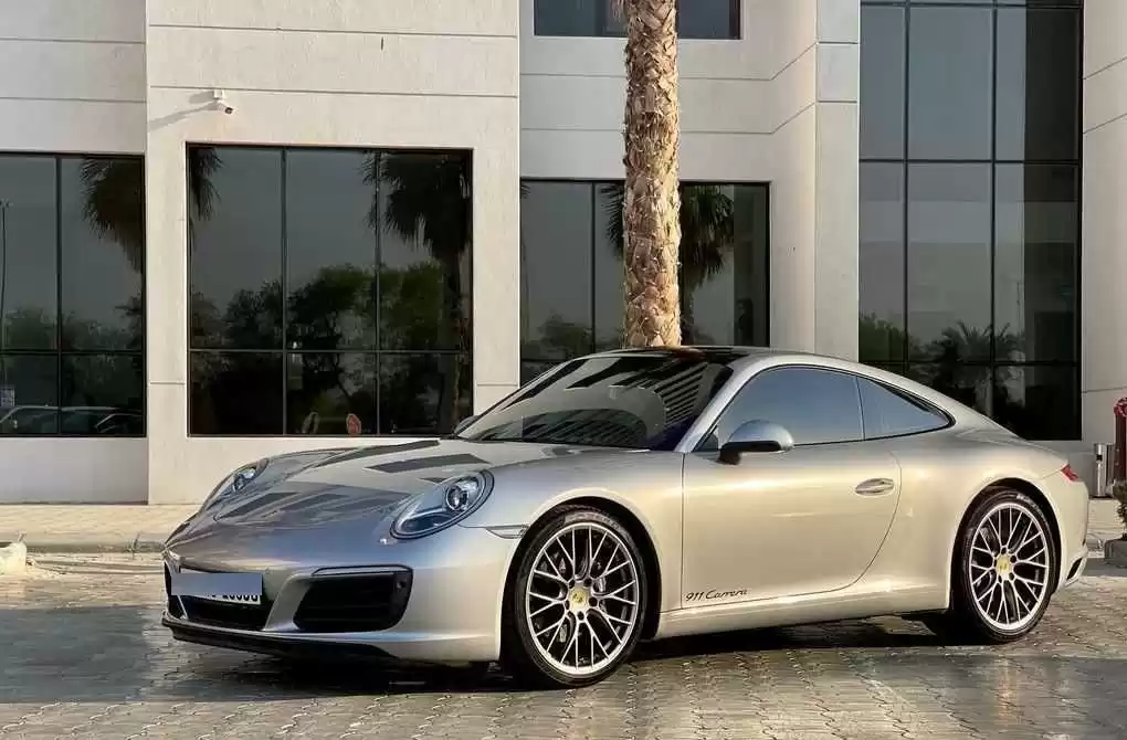 Gebraucht Porsche Unspecified Zu verkaufen in Kuwait #14998 - 1  image 