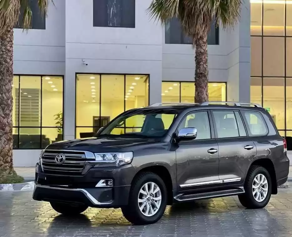 Used Toyota Land Cruiser For Sale in Kuwait #15004 - 1  image 