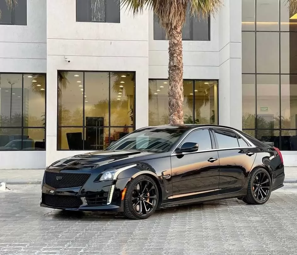 Used Cadillac CTS For Sale in Kuwait #15009 - 1  image 