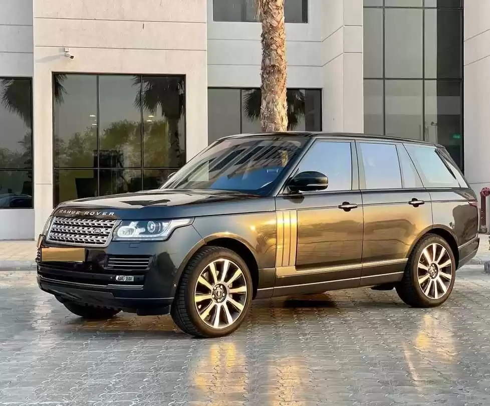 Использовал Land Rover Range Rover Продается в Кувейт #15021 - 1  image 