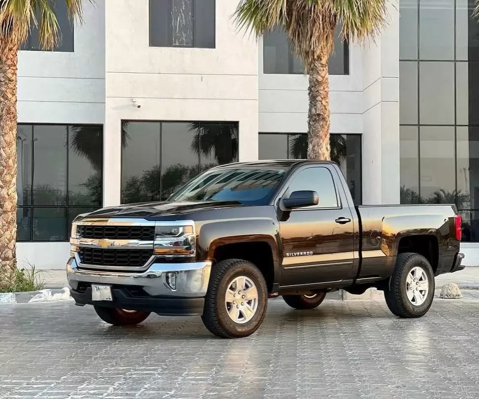 Used Chevrolet Silverado For Sale in Kuwait #15033 - 1  image 