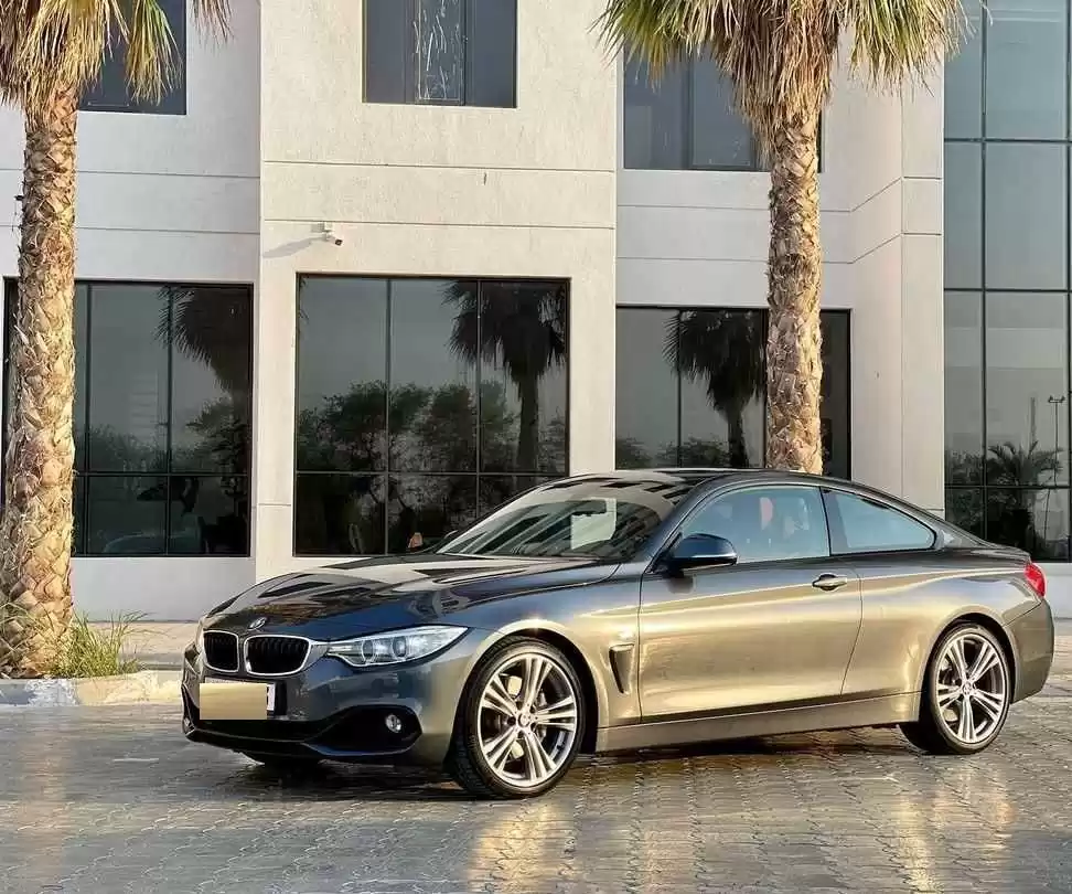 مستعملة BMW Unspecified للبيع في الكويت #15034 - 1  صورة 