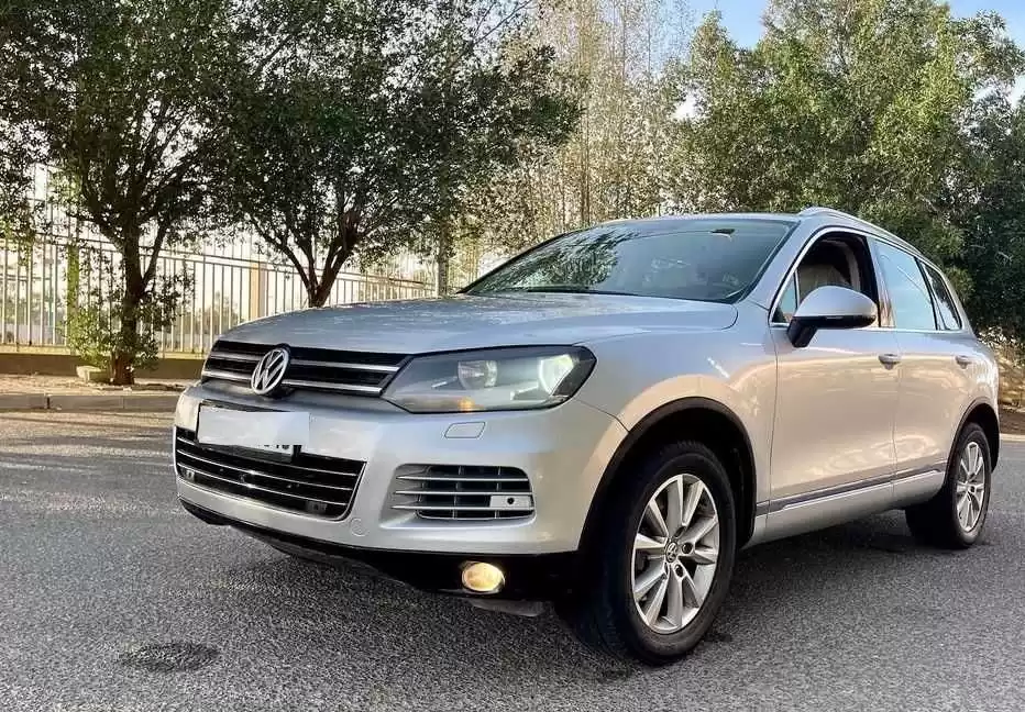 Used Volkswagen Touareg For Sale in Kuwait #15115 - 1  image 