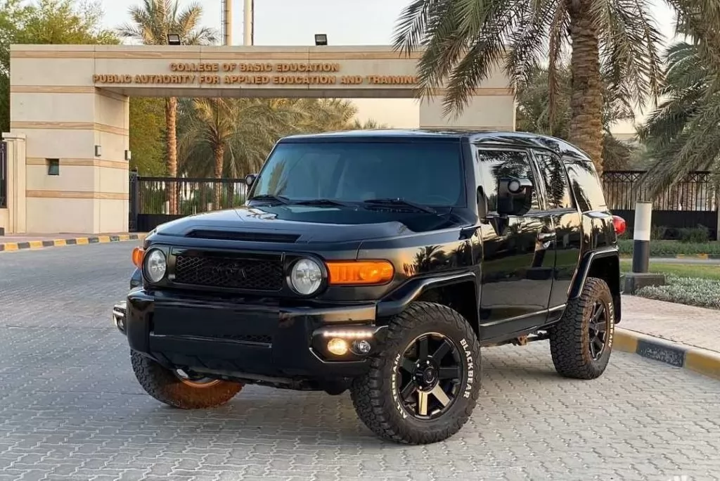 Used Toyota FJ Cruiser For Sale in Kuwait #15132 - 1  image 