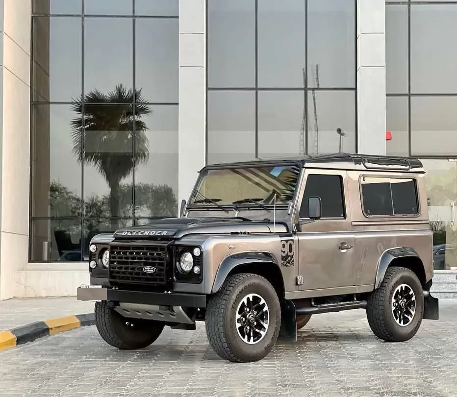 Used Land Rover Defender 110 For Sale in Kuwait #15162 - 1  image 