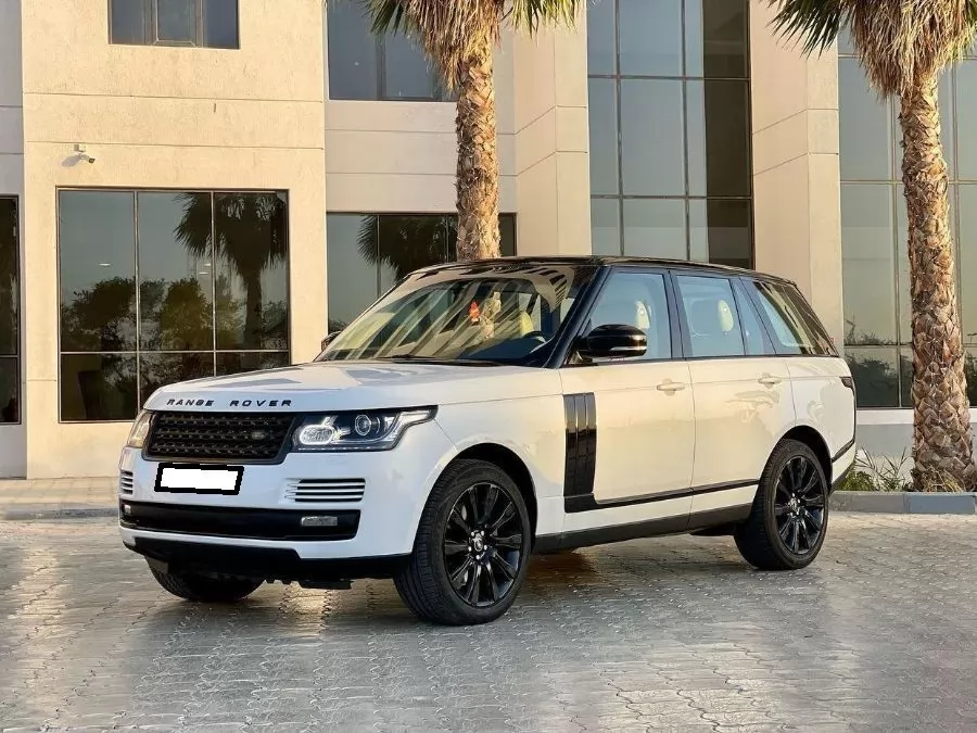 Used Land Rover Range Rover vogue For Sale in Kuwait #15346 - 1  image 