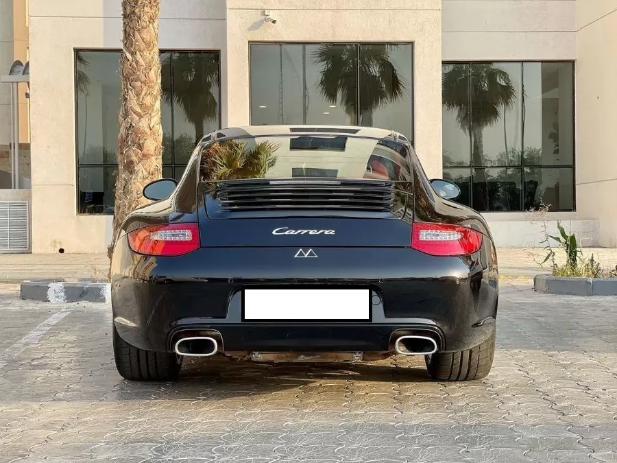 مستعملة Porsche Unspecified للبيع في الكويت #15347 - 1  صورة 