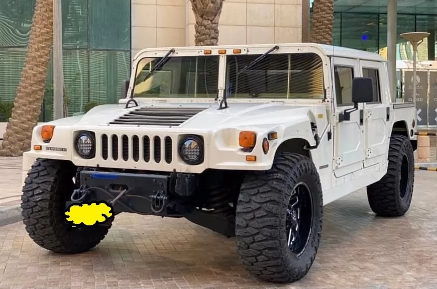 مستعملة Hummer H1 للبيع في الكويت #15375 - 1  صورة 