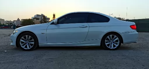 Used BMW 325i Coupe For Sale in Kuwait #15507 - 1  image 