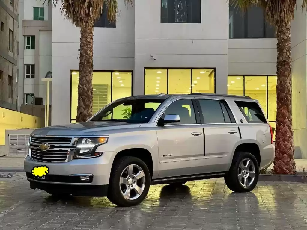 Used Chevrolet Tahoe For Sale in Kuwait #15600 - 1  image 