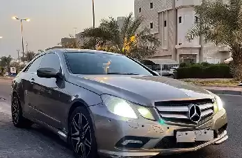Utilisé Mercedes-Benz Unspecified À vendre au Koweit #15678 - 1  image 