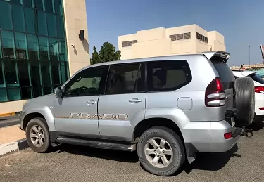 مستعملة Toyota Prado للبيع في الكويت #15686 - 1  صورة 