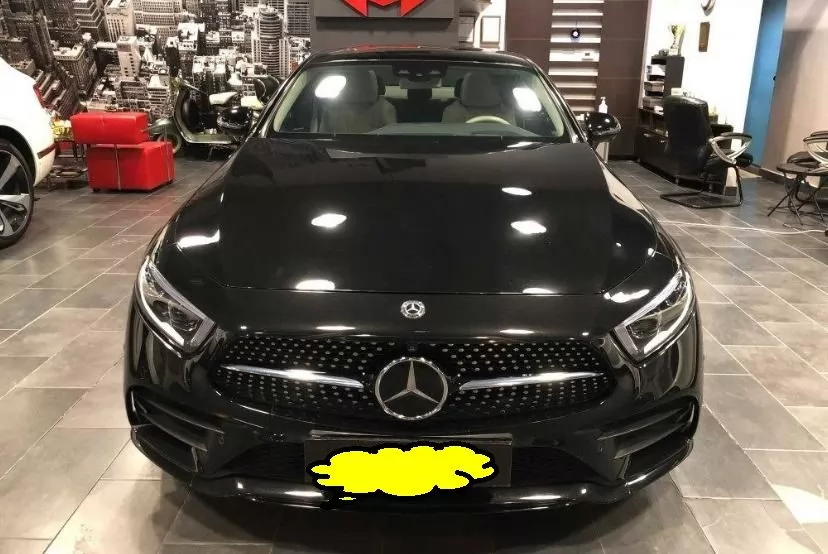 Использовал Mercedes-Benz CLS Продается в Кувейт #15696 - 1  image 